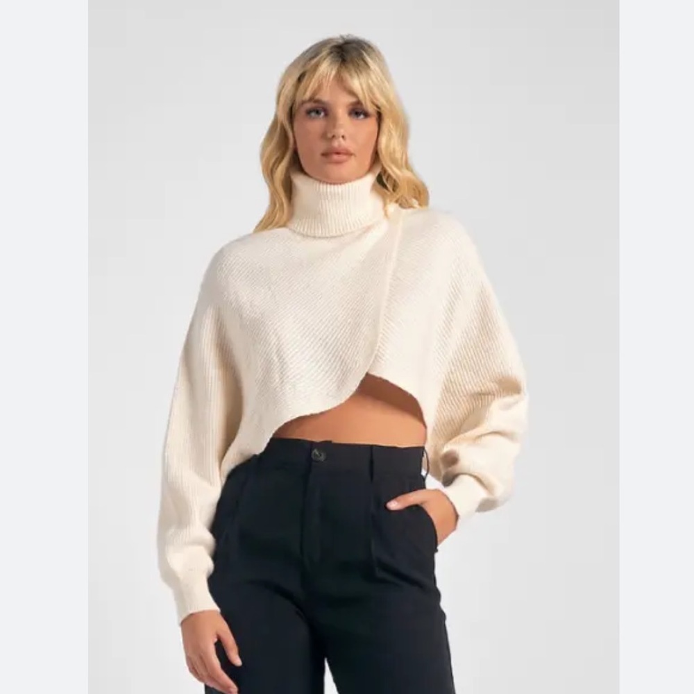 Elan ivory sweater cross cross turtleneck size Medium